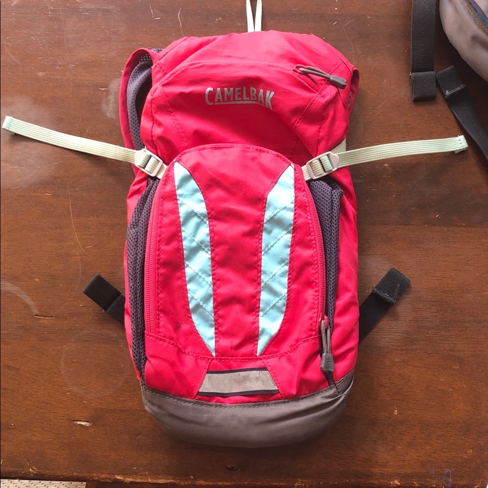 Kids CamelBak Pink Hydration Backpack with Light Blue Accents